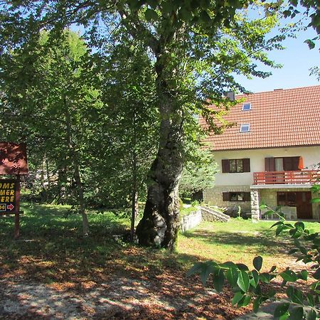 Guest House Nenad Plitvička Jezera Esterno foto