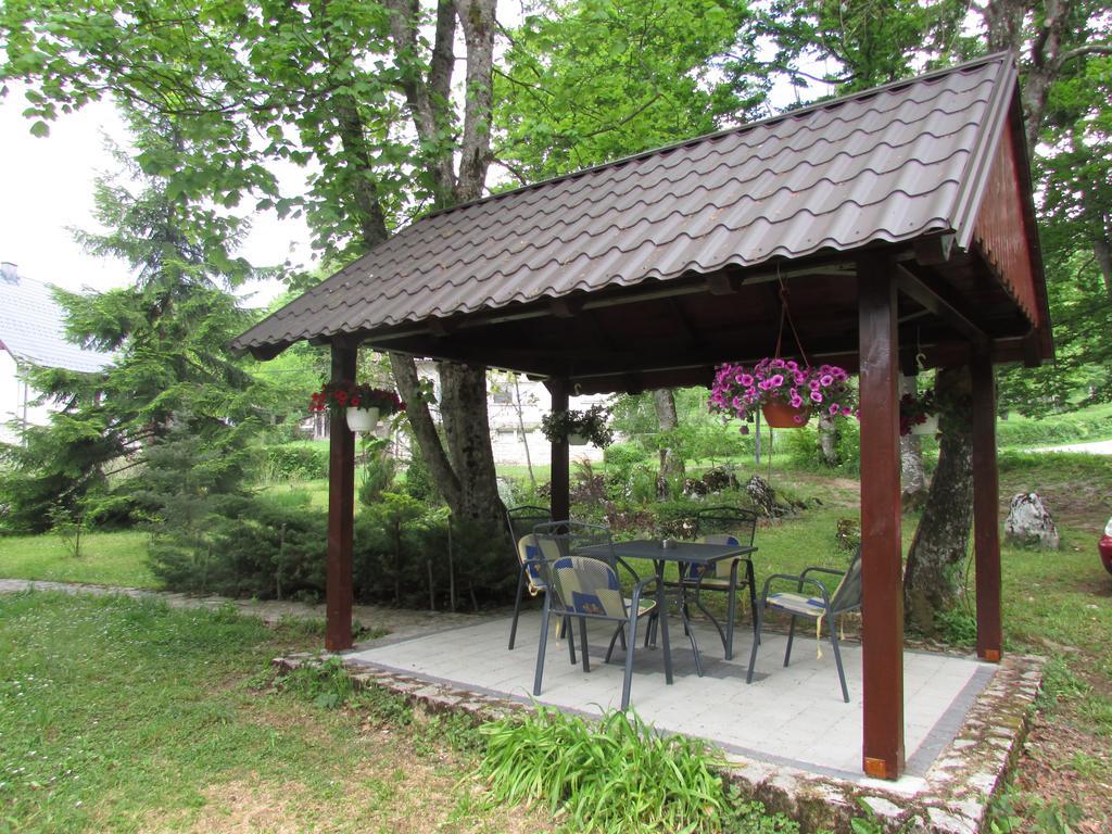 Guest House Nenad Plitvička Jezera Esterno foto